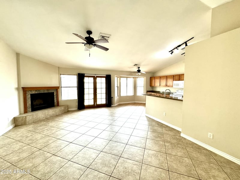 737 Regent --, Mesa, AZ 85205