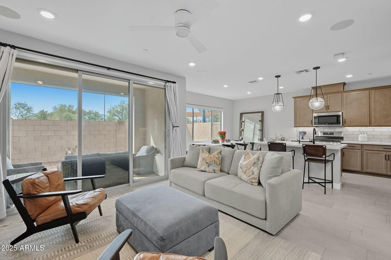 737 Rojo Way #103, Gilbert, AZ 85297