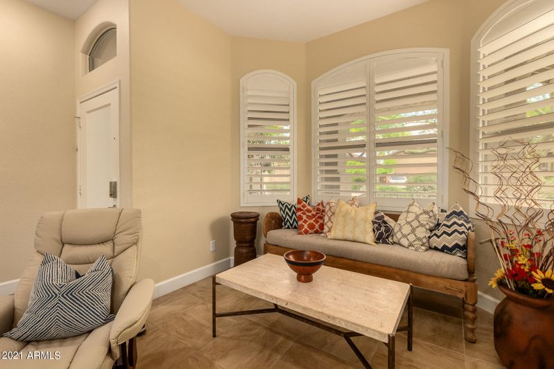 7371 E Overlook Dr, Scottsdale, AZ 85255