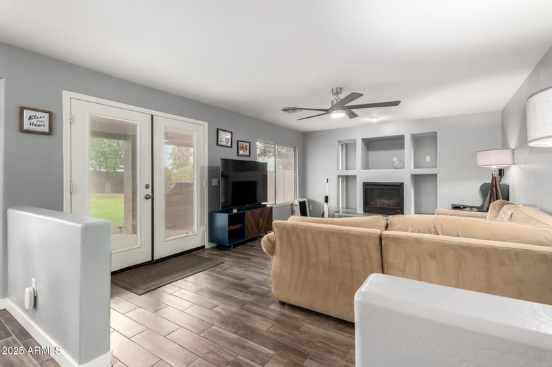 738 Rosebud Dr, San Tan Valley, AZ 85143