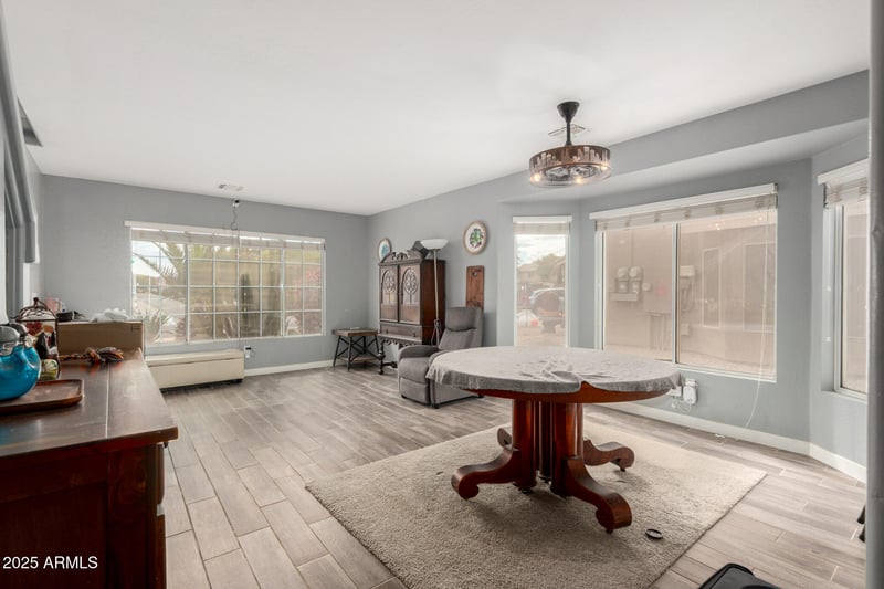 738 Rosebud Dr, San Tan Valley, AZ 85143