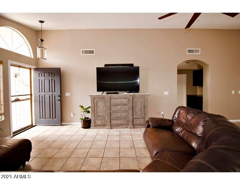 738 W Scott Ave, Gilbert, AZ 85233
