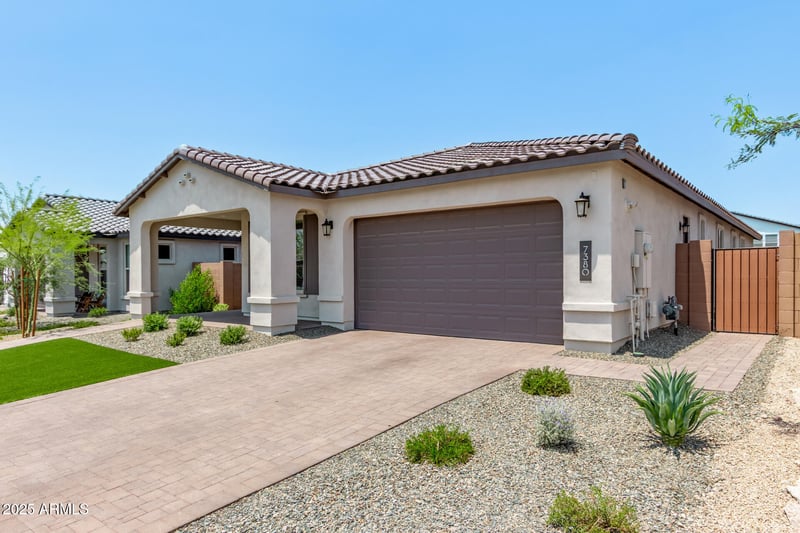 7380 Bent Tree Dr, Peoria, AZ 85383