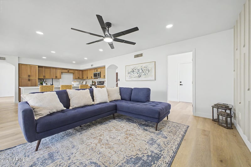 7380 W Piute Ave, Glendale, AZ 85308
