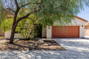 7383 Milton Dr, Peoria, AZ 85383