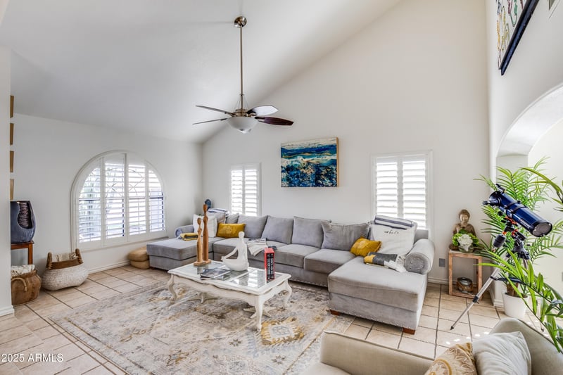 7383 Utopia Rd, Glendale, AZ 85308