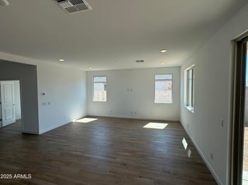 7386 Hackamore Ln, San Tan Valley, AZ 85143