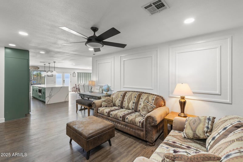 739 Glade Ave, Mesa, AZ 85204