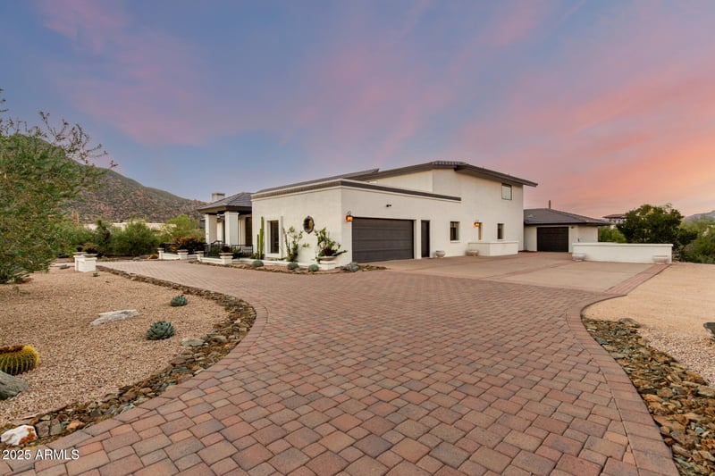 7390 Stagecoach Pass --, Carefree, AZ 85377