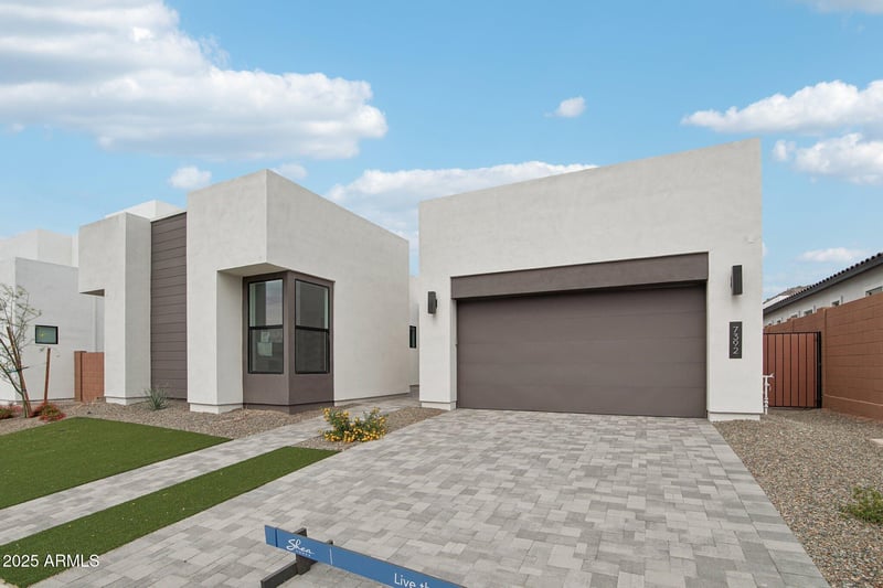 7392 Gambit Trl, Peoria, AZ 85383