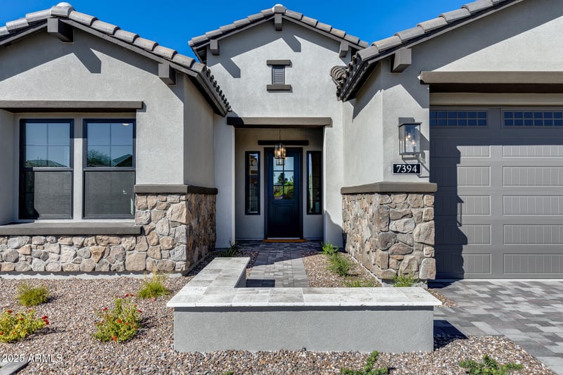 7394 Lisbon Ln, Peoria, AZ 85381