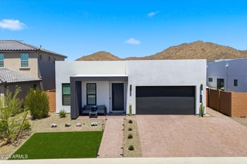 7398 Bent Tree Dr, Peoria, AZ 85383