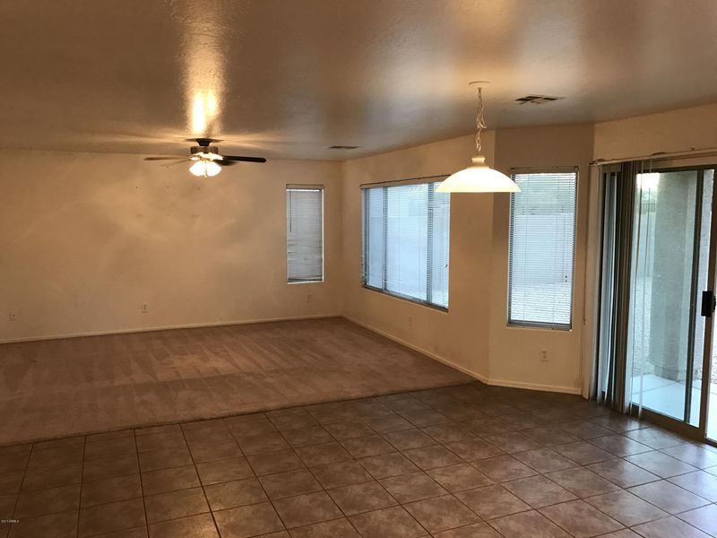 74 W Sun Ray Dr, San Tan Valley, AZ 85143