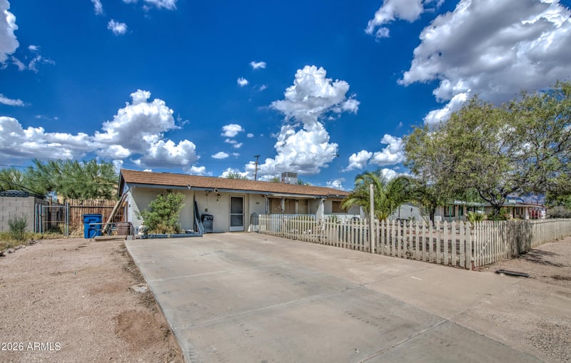 740 E Desert Ave, Apache Junction, AZ 85119