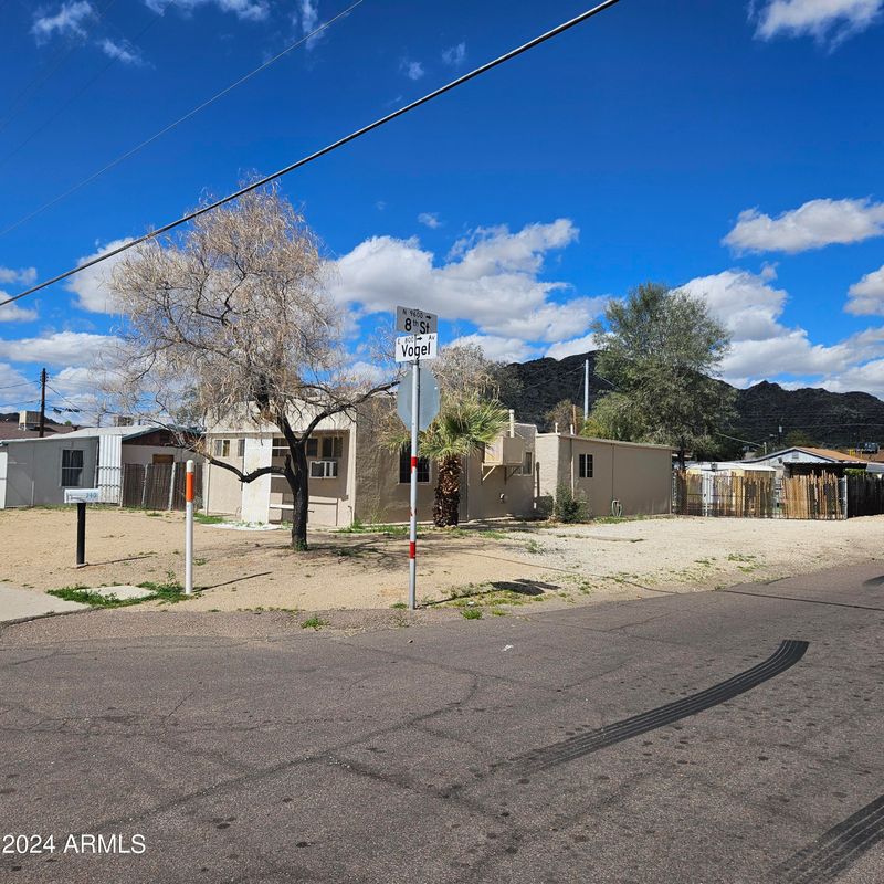 740 E Vogel Ave, Phoenix, AZ 85020