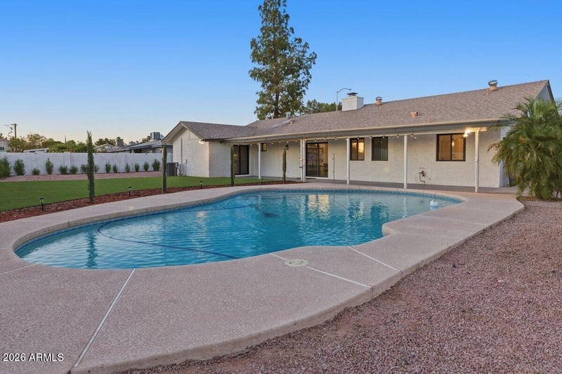 740 N Oracle --, Mesa, AZ 85203