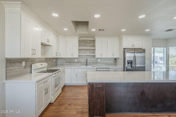 740 Posada Ave, Mesa, AZ 85210