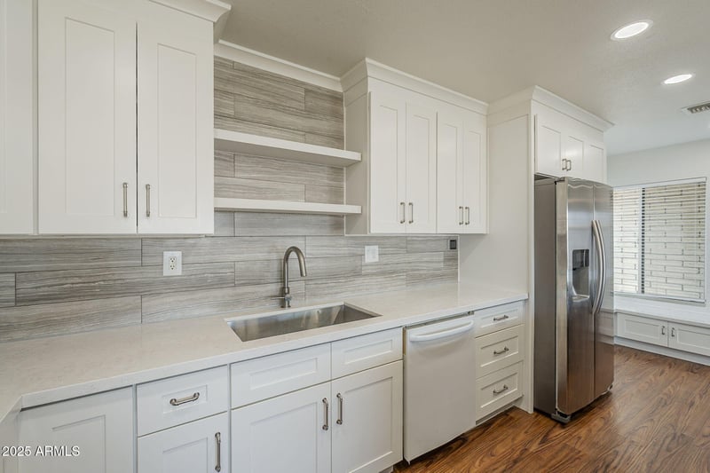 740 Posada Ave, Mesa, AZ 85210