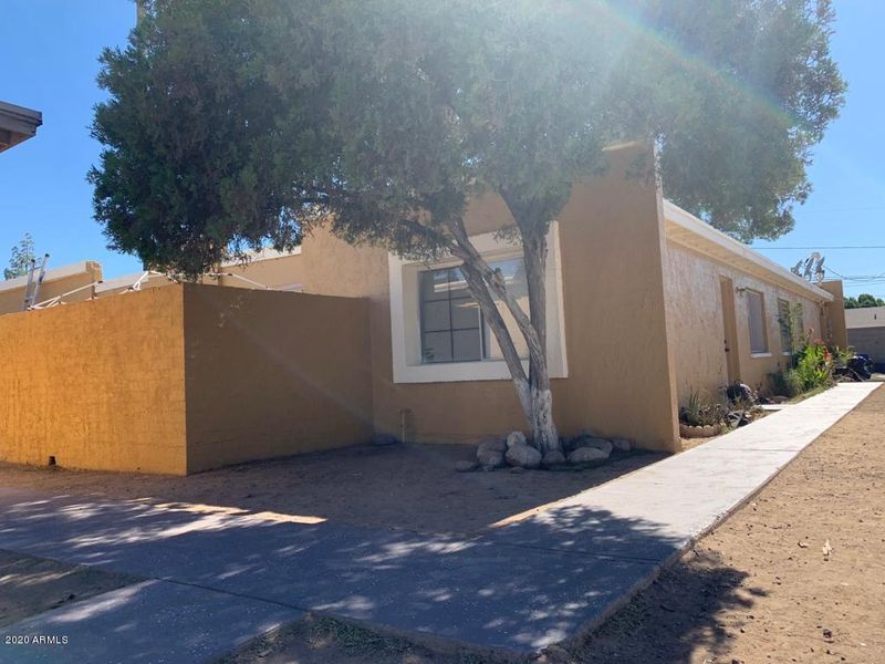 740 S Stapley Dr, Mesa, AZ 85204