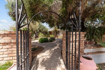 740 Sunny Cove Heights Rd, Wickenburg, AZ 85390