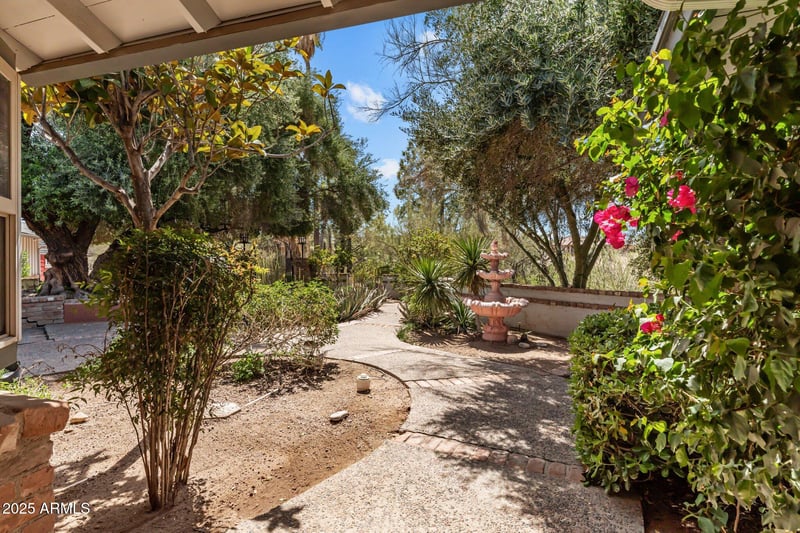 740 Sunny Cove Heights Rd, Wickenburg, AZ 85390