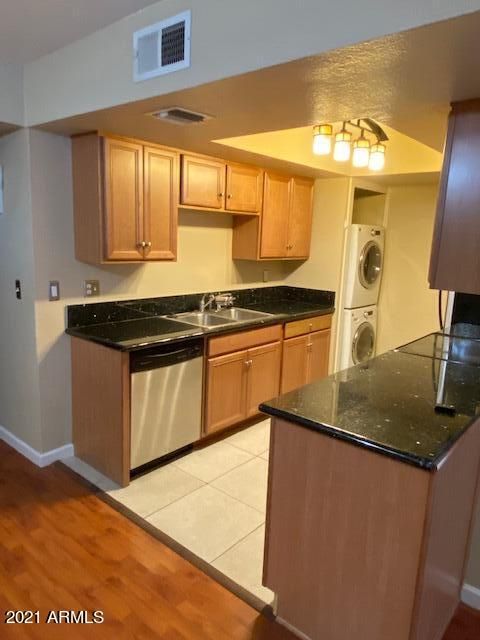 740 W Elm St #141, Phoenix, AZ 85013