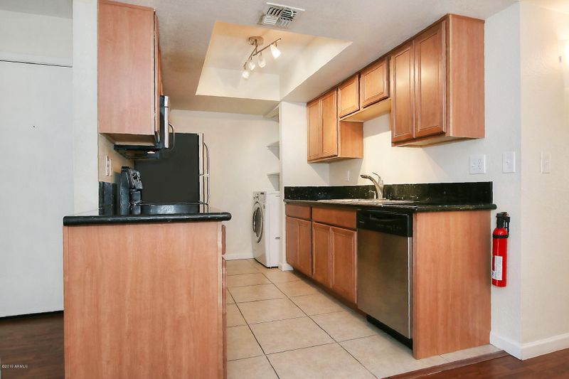 740 W Elm St #217, Phoenix, AZ 85013