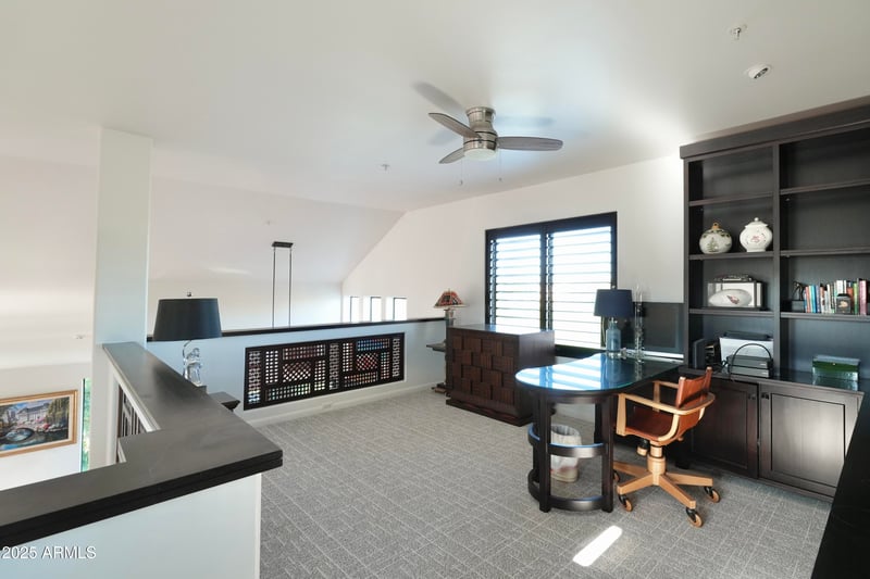 7400 Gainey Club Dr #222, Scottsdale, AZ 85258