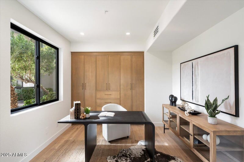 7400 Gainey Club Dr #109, Scottsdale, AZ 85258