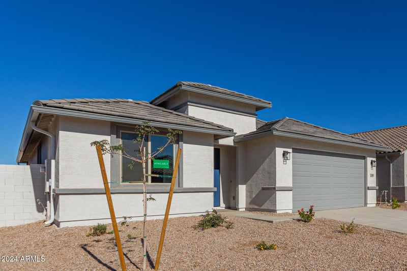 7400 White Tail Rd, San Tan Valley, AZ 85143