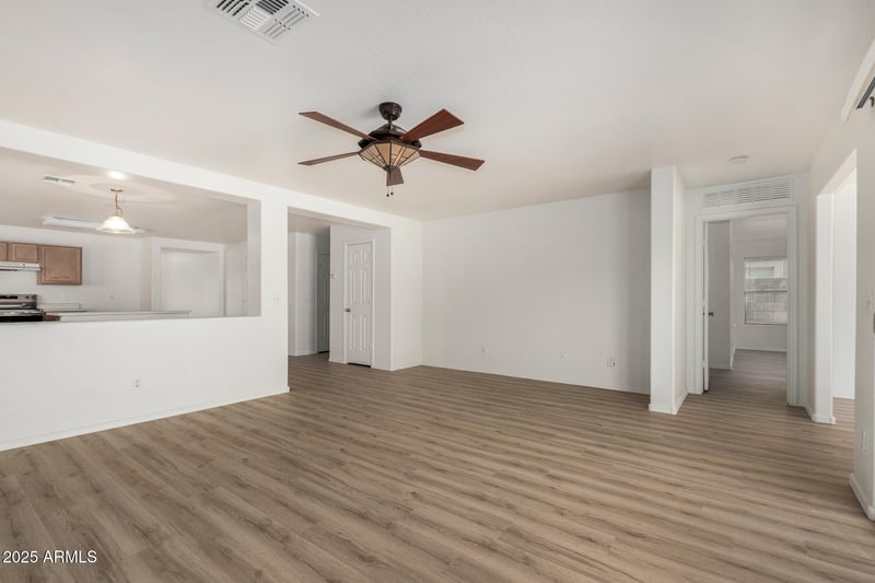 7401 30th Ave, Phoenix, AZ 85041