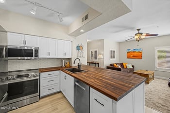 7401 Arrowhead Clubhouse Dr #2068, Glendale, AZ 85308