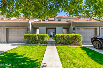 7401 Arrowhead Clubhouse Dr #2079, Glendale, AZ 85308