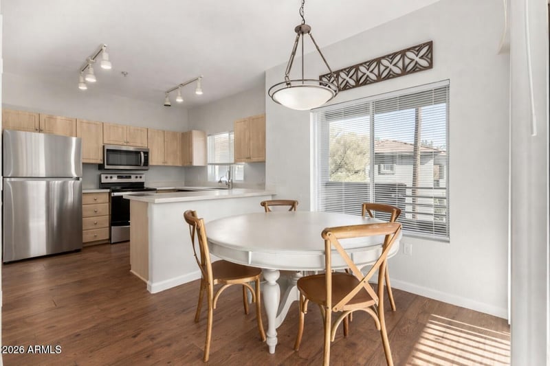 7401 Arrowhead Clubhouse Dr #2079, Glendale, AZ 85308