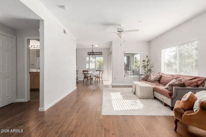 7401 Arrowhead Clubhouse Dr #2079, Glendale, AZ 85308