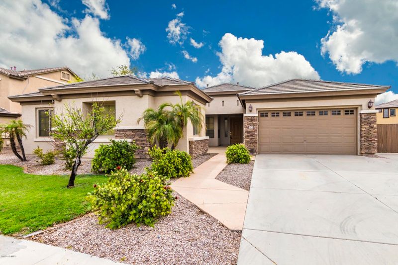 7401 N 85th Ln, Glendale, AZ 85305