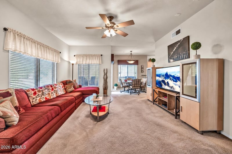 7401 W Arrowhead Clubhouse Dr #2067, Glendale, AZ 85308
