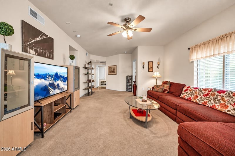 7401 W Arrowhead Clubhouse Dr #2067, Glendale, AZ 85308