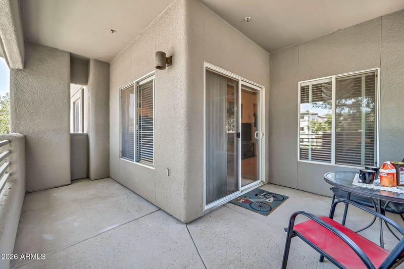 7401 W Arrowhead Clubhouse Dr #2067, Glendale, AZ 85308