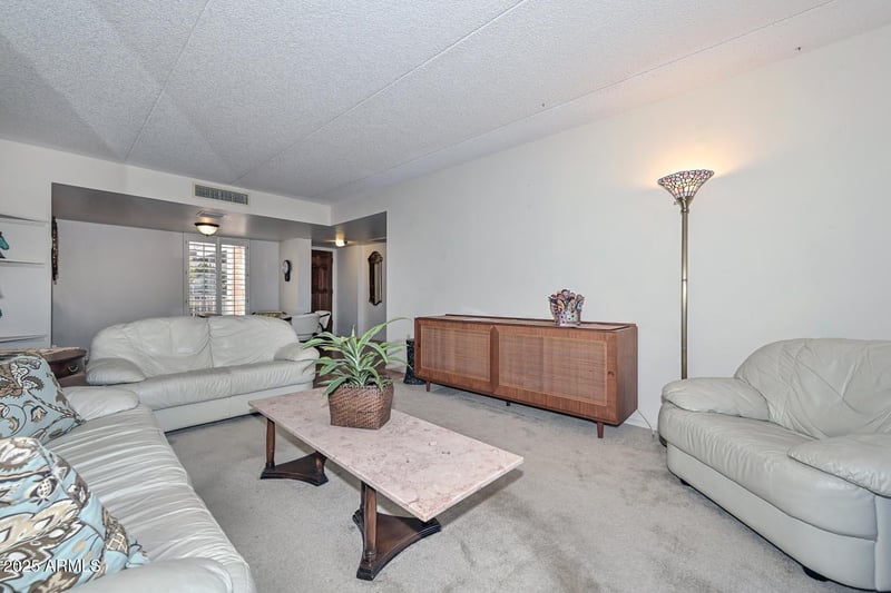 7402 Carefree Dr #214, Carefree, AZ 85377