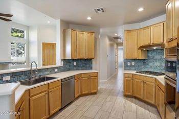 7402 Hum Rd #11, Carefree, AZ 85377