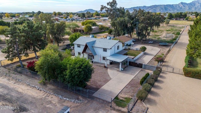 7402 175th Ave, Waddell, AZ 85355
