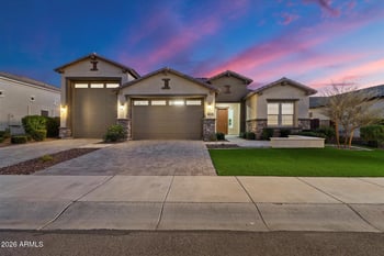 7403 Lisbon Ln, Peoria, AZ 85381