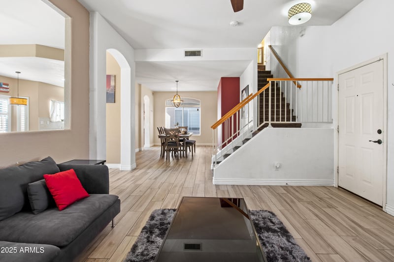 7405 Emile Zola Ave, Peoria, AZ 85381