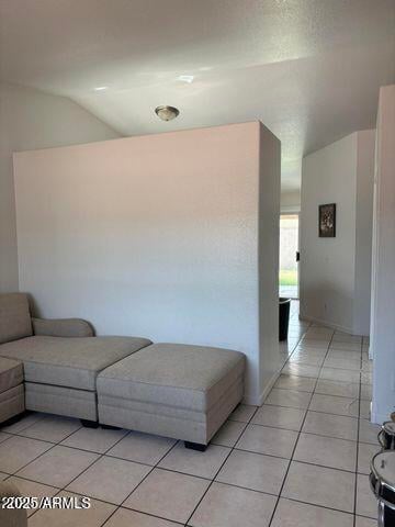 7405 Minnezona Ave, Phoenix, AZ 85033