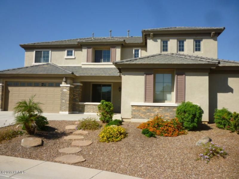 7406 N 84th Ave, Glendale, AZ 85305