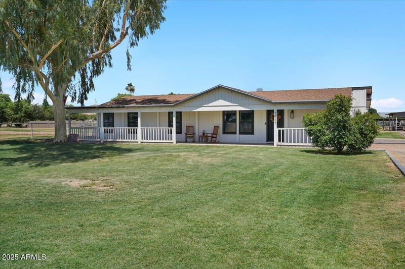 7407 157th Ave, Litchfield Park, AZ 85340