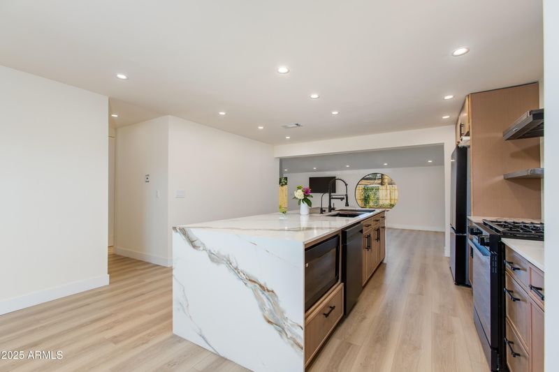 7407 E Fillmore St, Scottsdale, AZ 85257