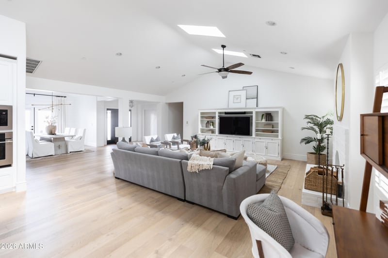 7407 E Gold Dust Ave, Scottsdale, AZ 85258