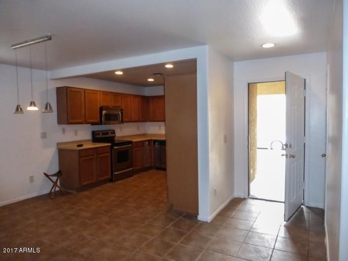 7407 S 37th Dr, Phoenix, AZ 85041